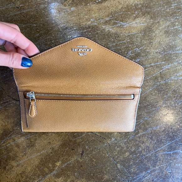 Authentic coach large wallet women’s - Picture 8 of 16